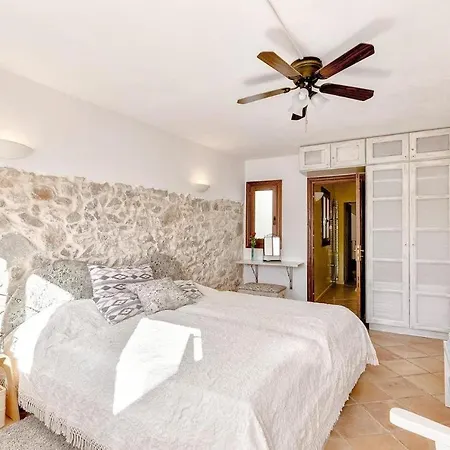 Casa Maria Angela Holiday home *